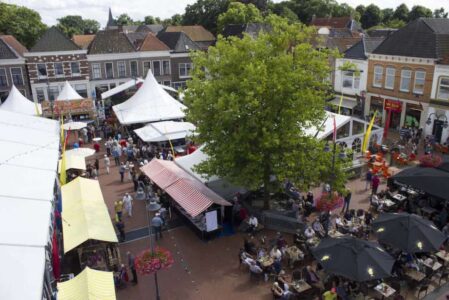 3. Pasar Malam Steenwijk van boven (Istimewa) kopie 3. Pasar Malam Steenwijk van boven (Istimewa) kopie