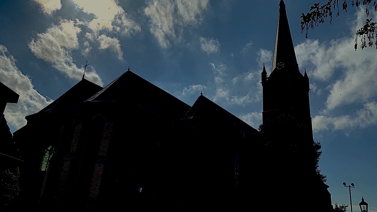 grote-kerk steenwijk donker