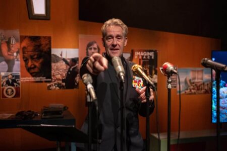 2019_12_07_Peter_Heerschop_De_Minister_van_Enthousiasme_scene2_Foto_Jantje_Geldof