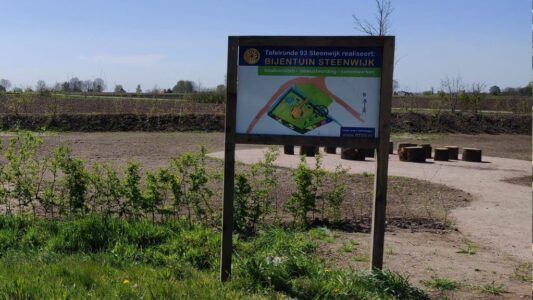 Foto bord bijentuin rt93