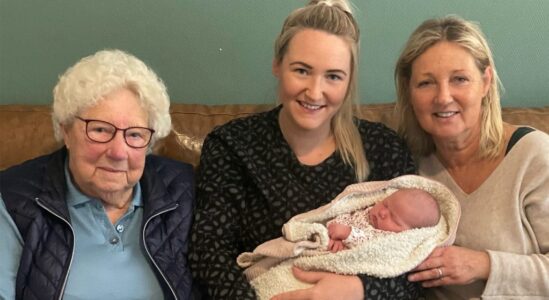 VIER GENERATIES VIER GENERATIES
