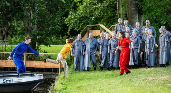 Premiere theaterspektakel Fanfare giethoorn (c)Kasper Veenstra