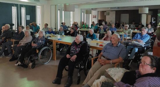 Zonnekamp documentaire DST