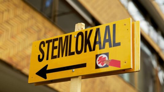 Foto verkiezingsbijeenkomst Foto verkiezingsbijeenkomst