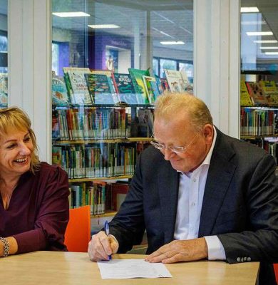 Ondertekening gemeente en SWDK (1)