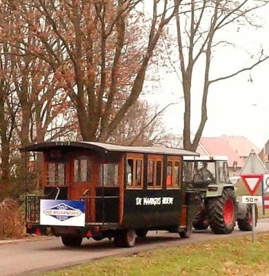 Evenals andere jaren zal de Paardentram van de Maargieshoeve rondjes door het dorp rijden.