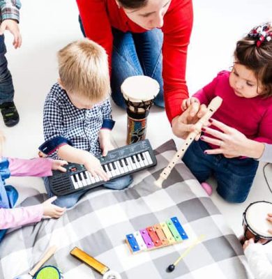 Foto Muziek op Schoot