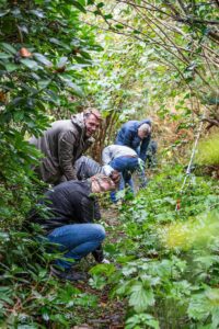 Help de natuur een handje op Natuurwerkdag op 1 & 2 november Help de natuur een handje op Natuurwerkdag op 1 & 2 november