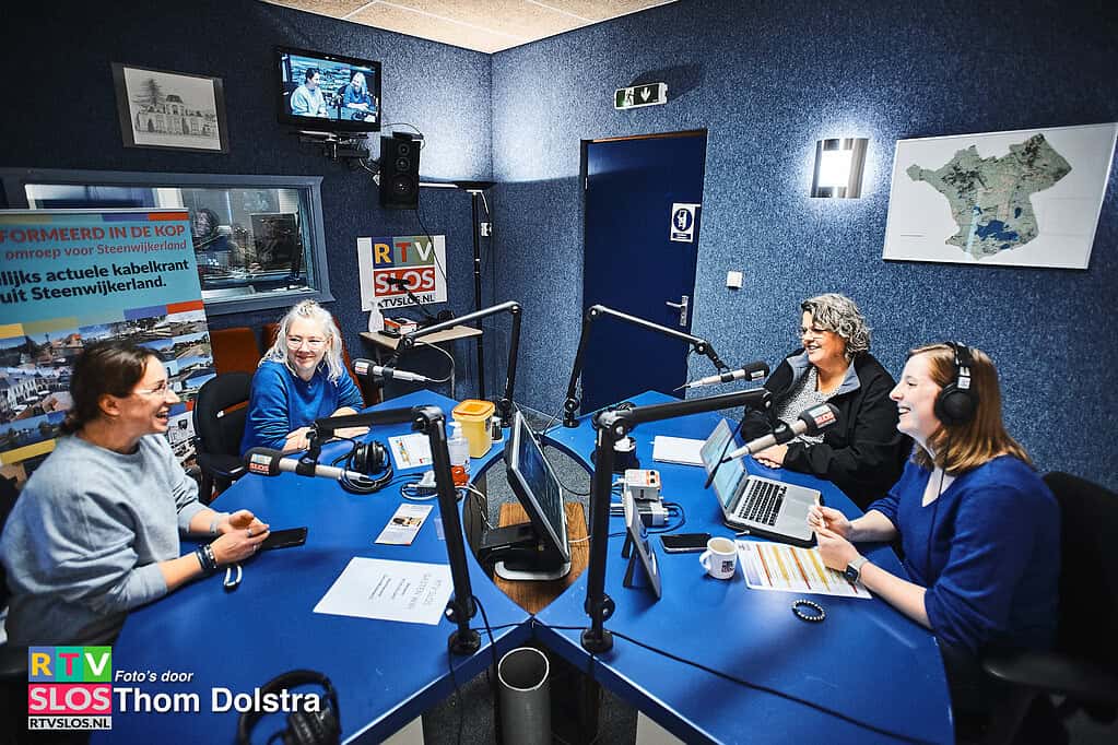 Jessica van Benthem (Stichting Present), Marleen Kracht (Stichting Livingstone) en Olena Demchur (uit Oekraïne)