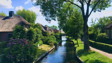 Giethoorn-Noord-Noorderpad-brug-ter-hoogte-van-nummer-14