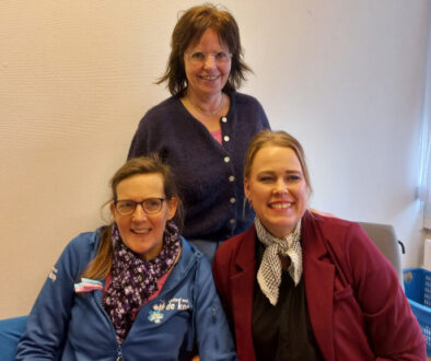 Paula Bierma (coördinator Mantelzorgnetwerk Steenwijkerland), Rika Roffelsen (coördinator Netwerk Dementie Drenthe en Netwerk Dementie Steenwijkerland) en Ilona Luten (maatschappelijk werker Noorderboog)