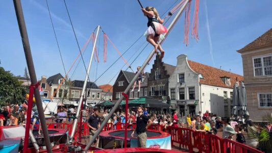 Voorjaarsbraderie 4 Voorjaarsbraderie 4