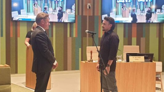 afbeelding-Lennard-installatie- Stephanie Geurtz (fractievoorzitter GroenLinks)