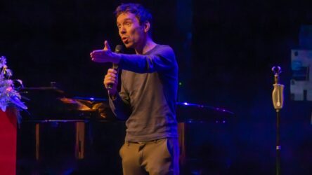 Vestzak Comedy Café