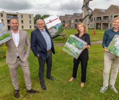 Ondertekeningsmoment op 9 juli – foto Rens Hooyenga