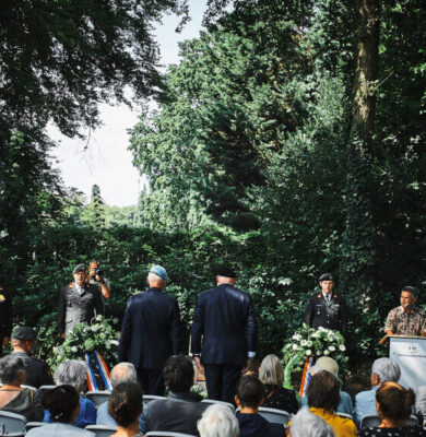 Herdenking 15 Augustus 1945 - foto Thom Dolstra Herdenking 15 Augustus 1945 - foto Thom Dolstra