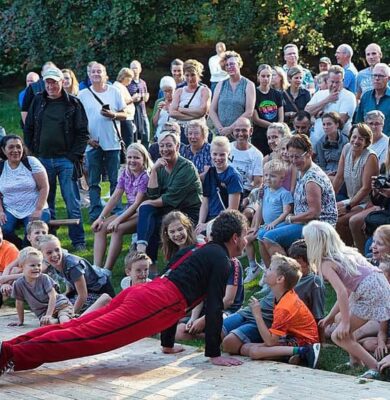 het verspreiden van cultuur werkt aanstekelijk - foto Peter de Haan het verspreiden van cultuur werkt aanstekelijk - foto Peter de Haan