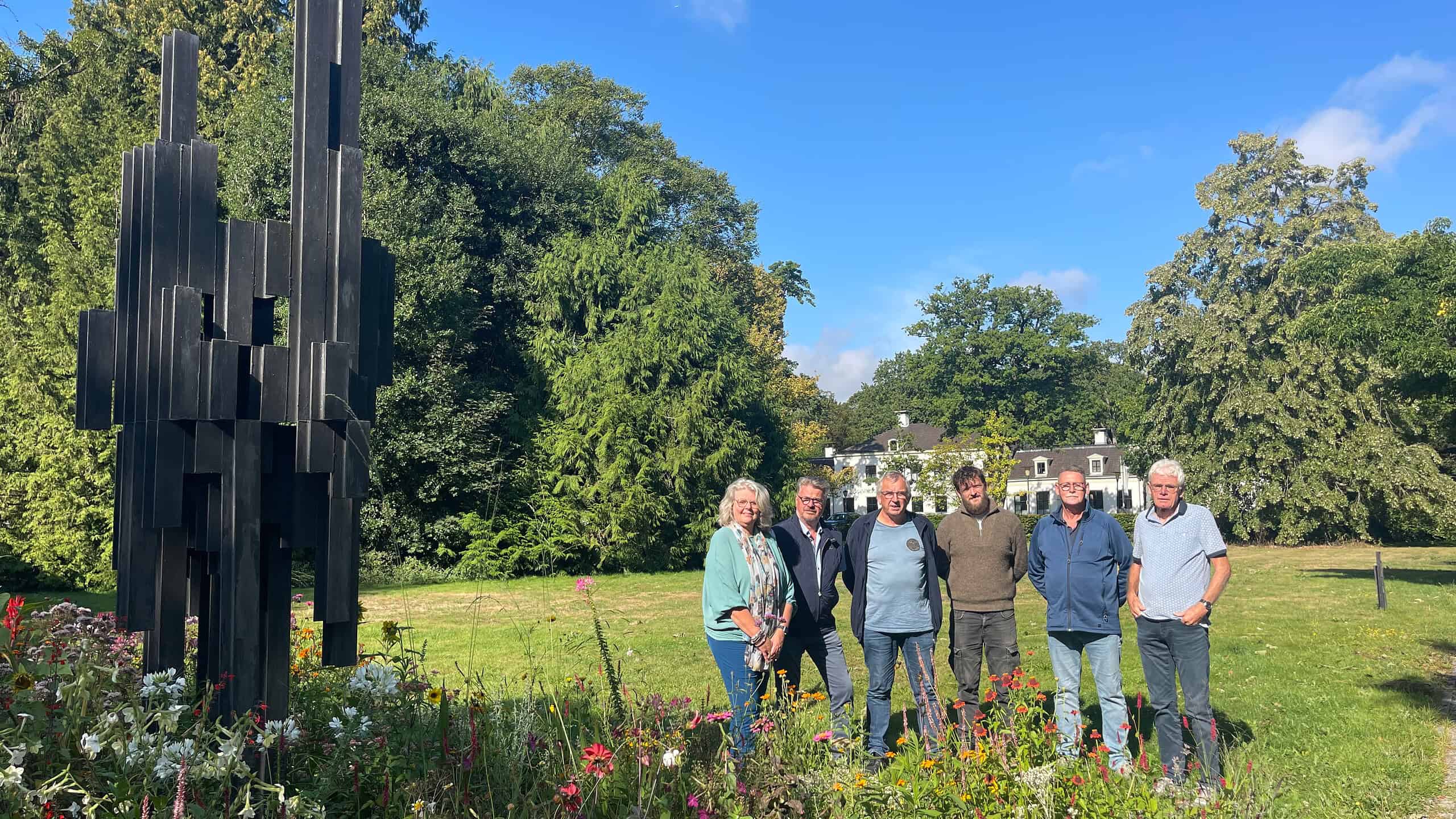 Werkgroep Erfgoed & Ambacht Expo (eigen foto) Van links naar rechts- Tineke Knorren – Louwe Dijkema – Hilco Broekman – Joshua Kelly – Tinus Lunenborg en Jan Mensink