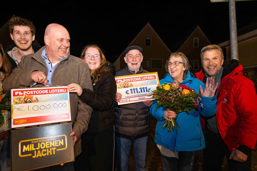 Blije winnaars in Steenwijk - foto Jurgen Jacob Lodder
