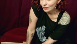Anneke_Van_Giersbergen