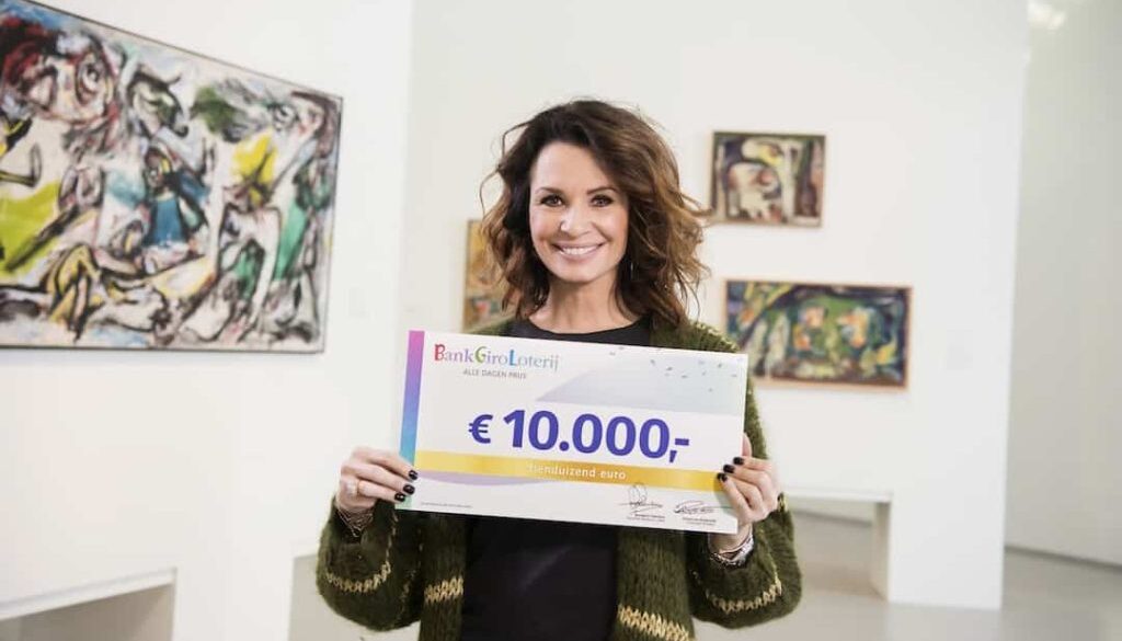Stockfoto Leontine Borsato - 10.000 euro