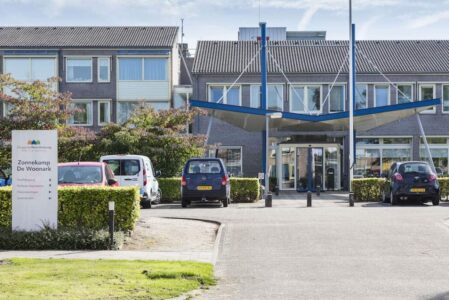 Zonnekamp aan de Oyershoeve 1 in Steenwijk (archief foto)