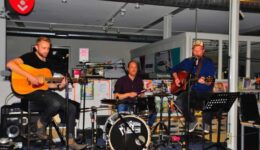 Glazen Dorpshuis 2016 dag 2 Moonshine Ramblers