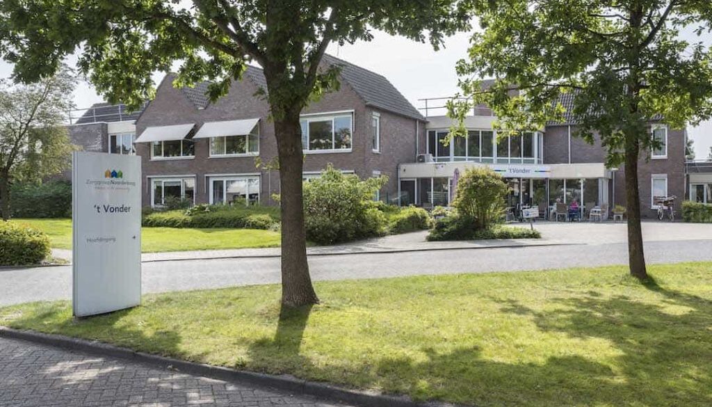 Vonder aan de Molenberg 1 in Ruinerwold