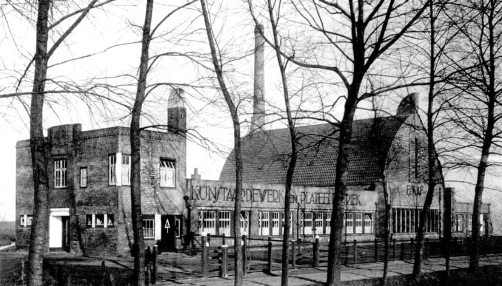 ESKAF-fabriek-c1920-foto-instituut-collectie-krop