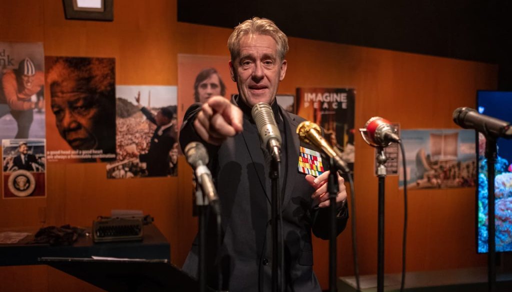 2019_12_07_Peter_Heerschop_De_Minister_van_Enthousiasme_scene2_Foto_Jantje_Geldof