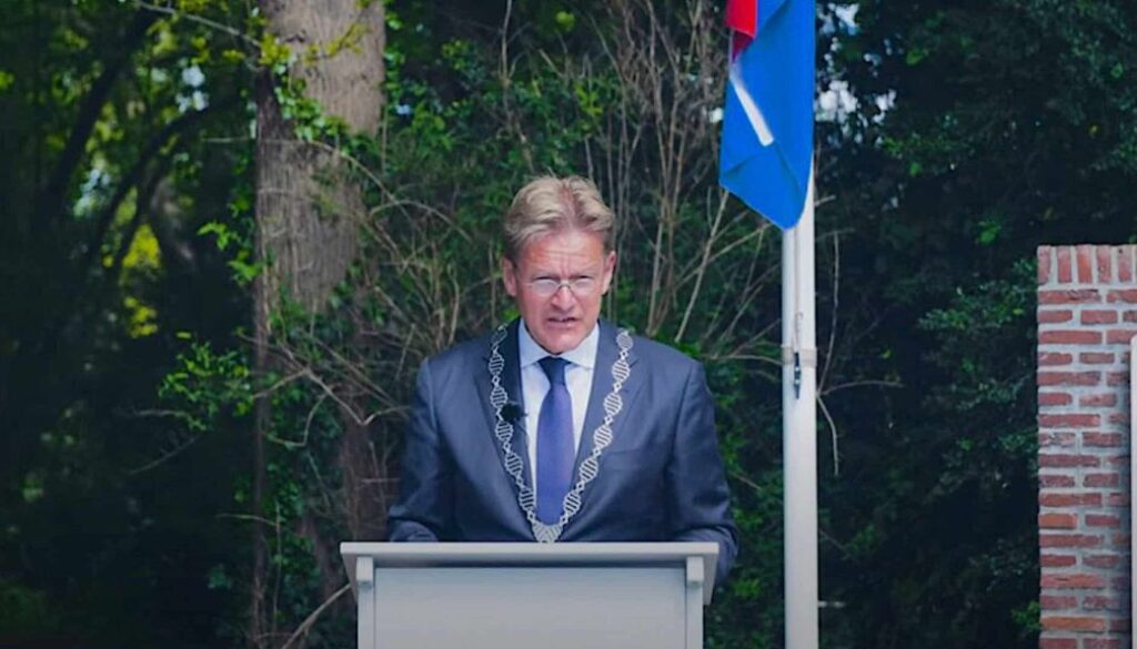herdenking-4 mei-Bats