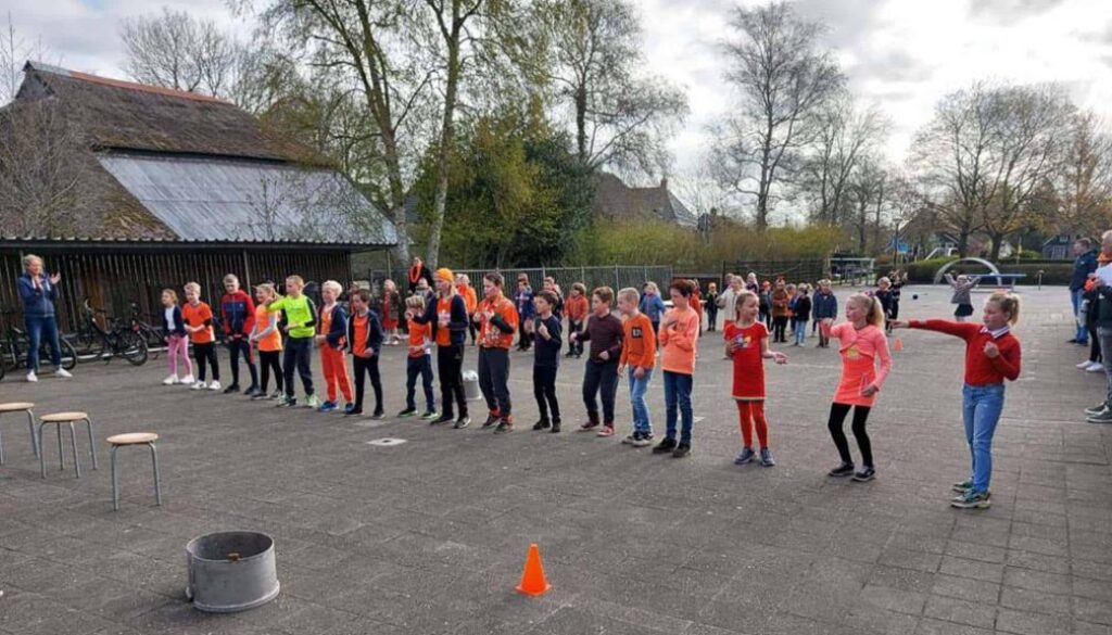 Koningsspelen in Giethoorn