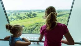 uitzicht watertoren + kinderen