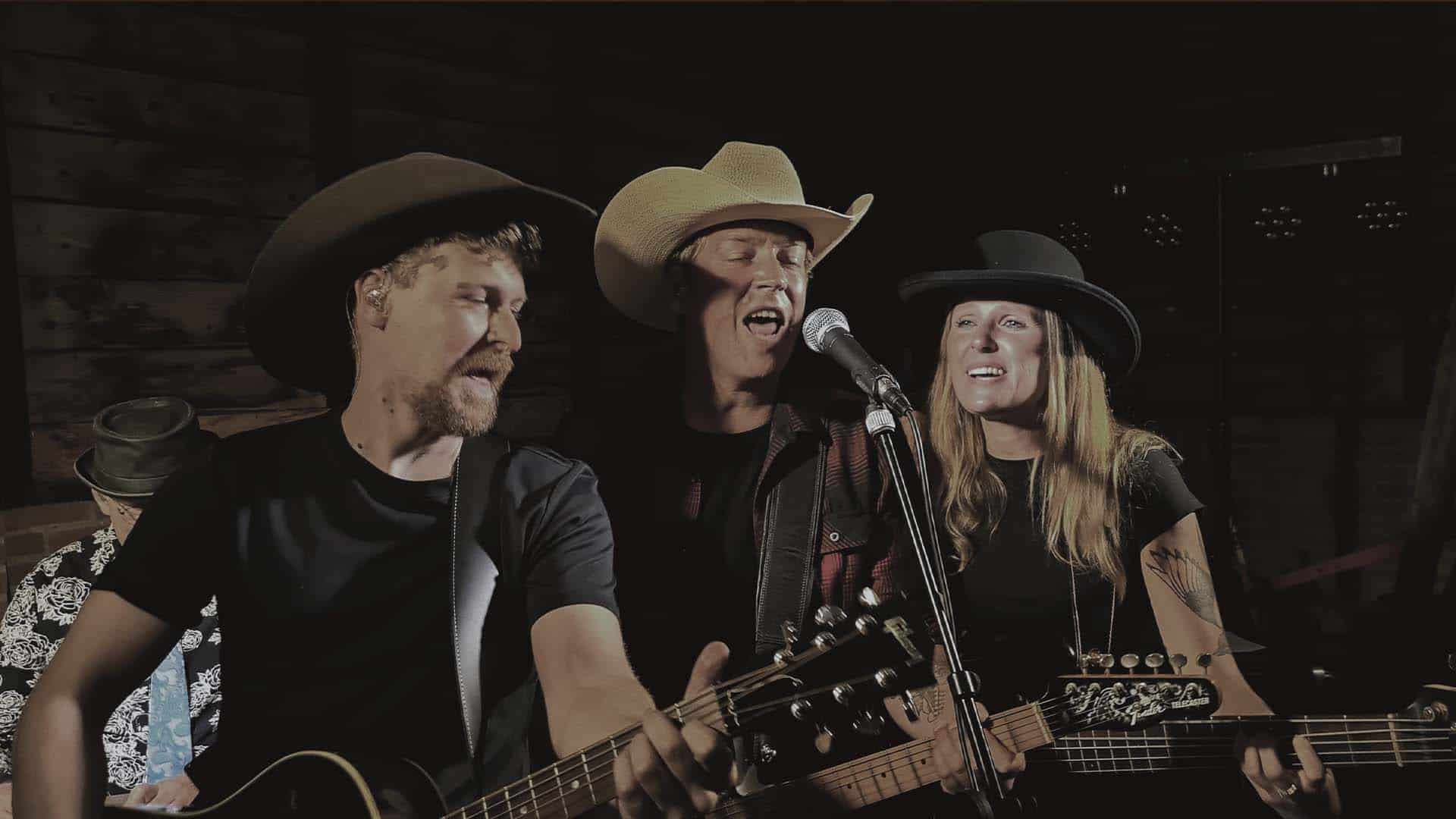 Ramblin Boots trio