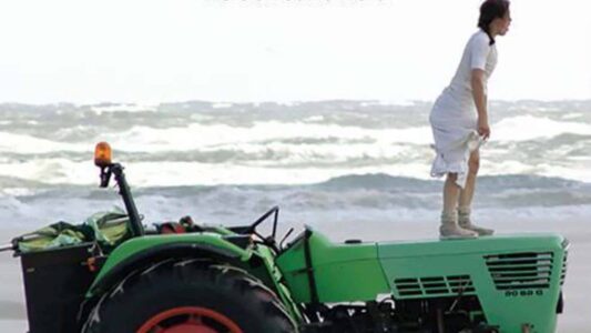het meisje en de tractor