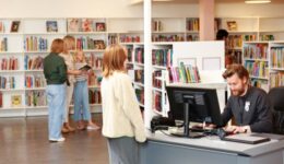 Informatiepunt in Bibliotheek Steenwijk