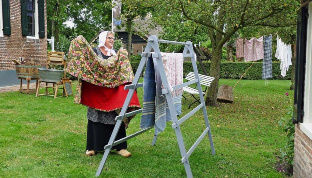 foto-huisvlijtdag-wasrek-margje