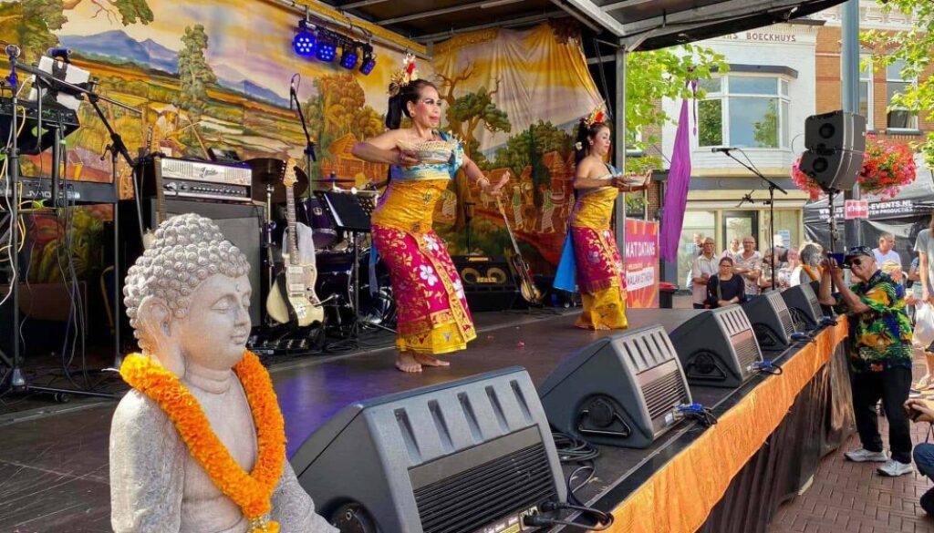 Pasar Malam. foto Janine Renes