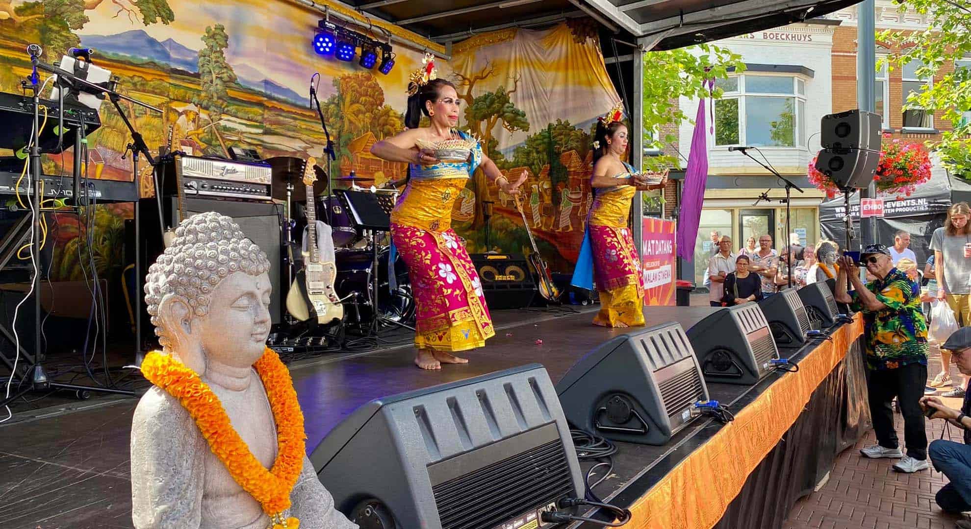 Pasar Malam. foto Janine Renes