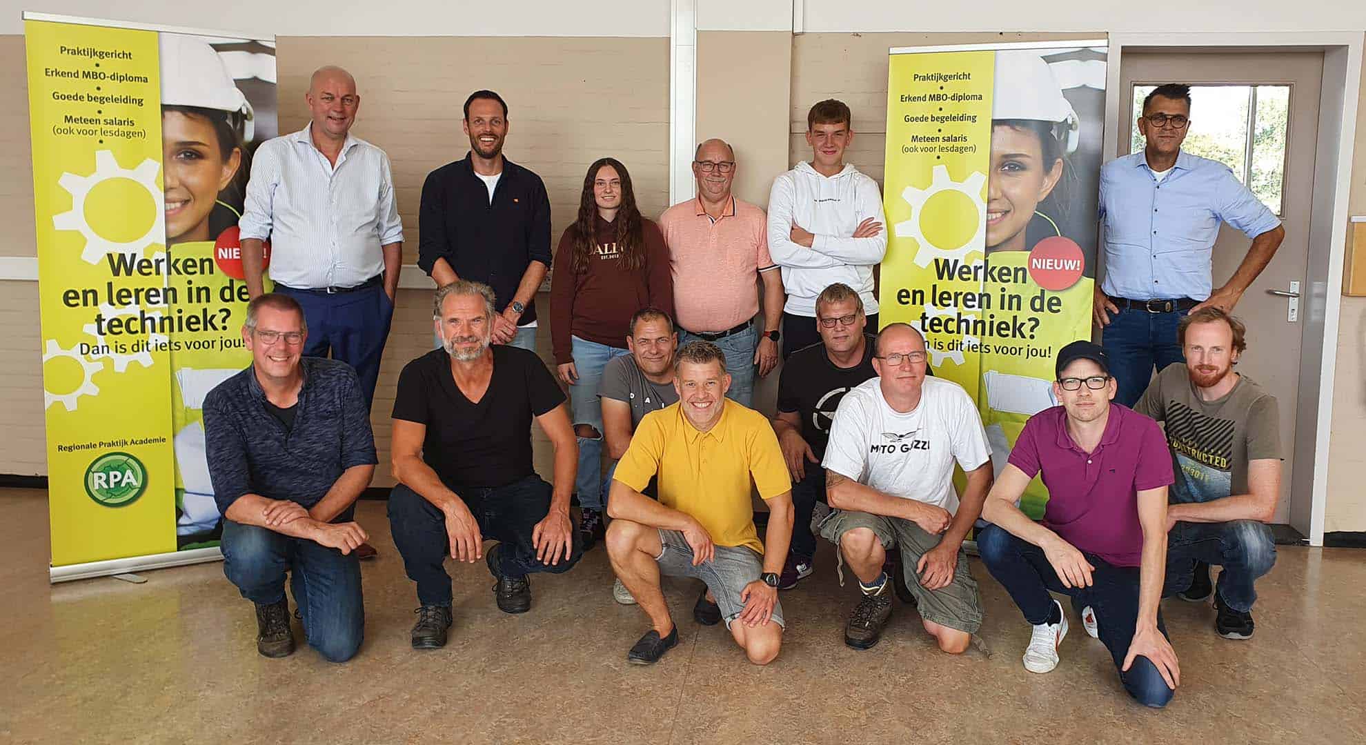 Projectteam, praktijkcoach, ondernemers en leerlingen van de RPA procestechniek