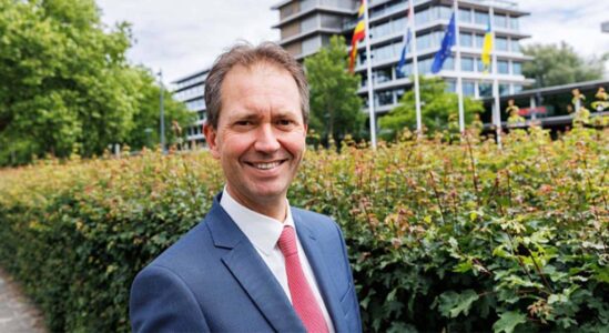 gedeputeerde-Eddy-van-Hijum