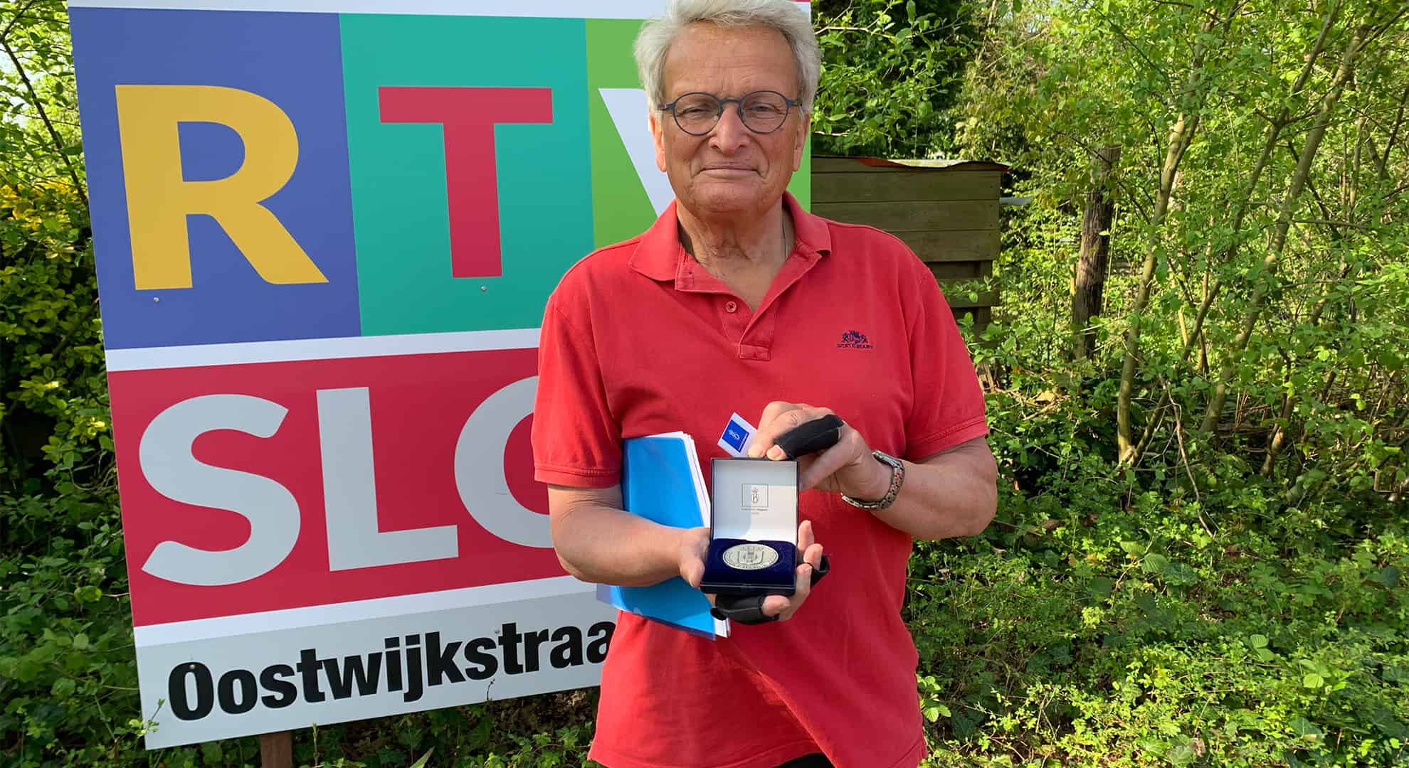 Hans Bogers (71) drager van de erepenning van Steenwijkerland