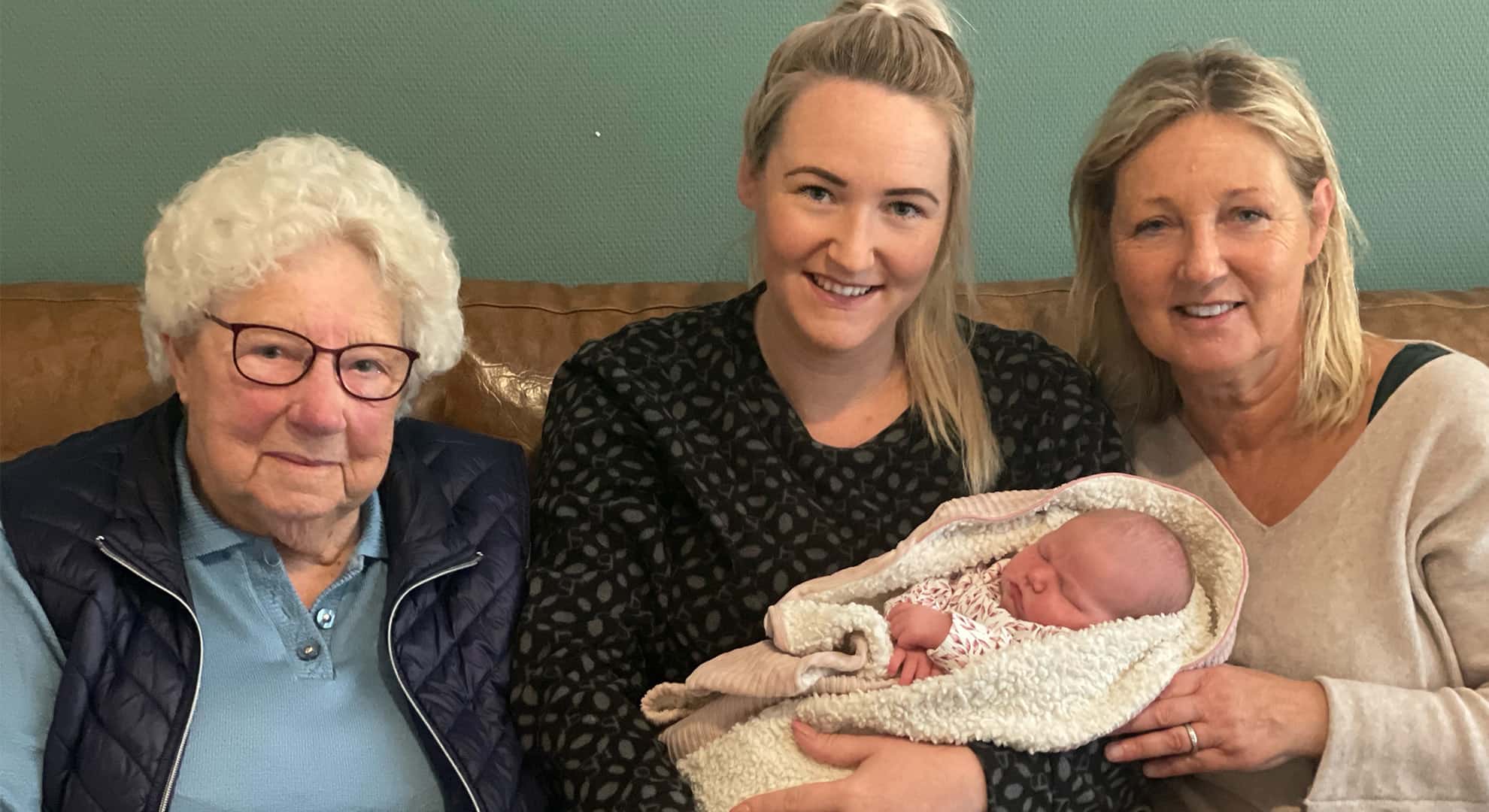 VIER GENERATIES