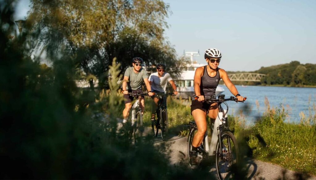 EH_R1EVO_Cycling_EBike_020