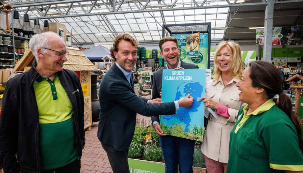 Groen Klimaatplein opening Groenrijk Tuk, fotograaf Wilbert Bijzitter