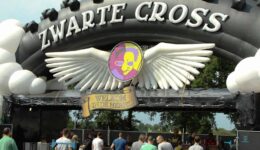 zwartecros-tvoost