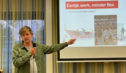 Elmar Smid geeft boeiende 1 mei lezing PvdA Steenwijkerland