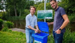 Exoten uit de sloten. foto is gemaakt door Wilbert Bijzitter