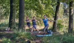 Yoga-in-het-wold-Auke-Spijker