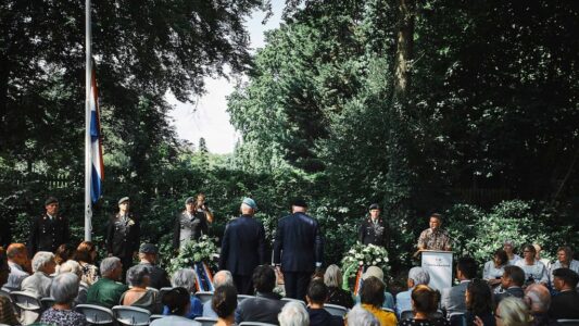 Herdenking 15 Augustus 1945 - foto Thom Dolstra